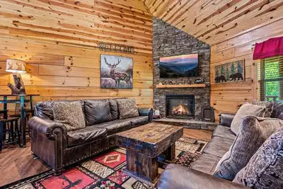 Image de Summer Offer • 5 King Suites • Games • Pool Access