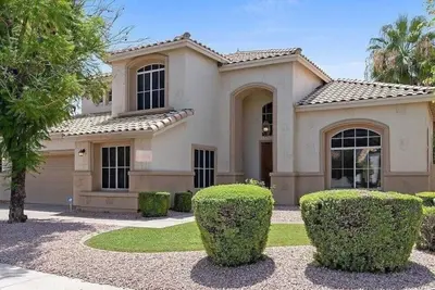 Image de Luxury Desert Escape 6-Bedroom, 3 bathroom with Heated Pool Sleeps 18!