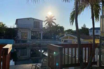 Image de Waterfront Piece of Heaven in the Keys.