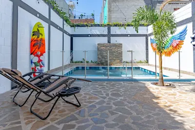 Image de 1. Executive, spacious and comfortable apartment.