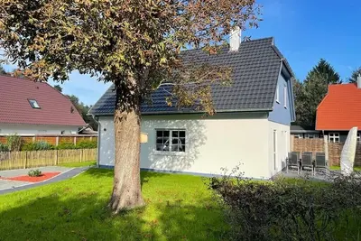 Image de Fh Rosengang - fireplace, terrace, garden, barbecue, close to the forest, Baltic Sea 6km away