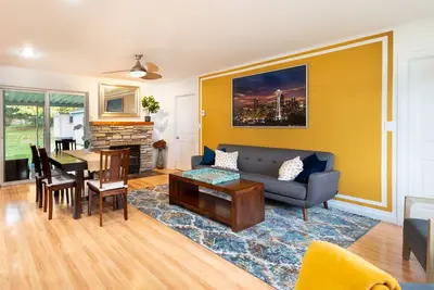 Image de Cozy Charming Rambler!