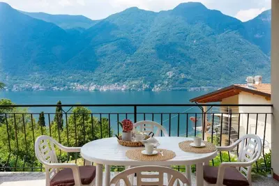 Image de Altido Flat w/Stunning View of Lake Como, in Nesso