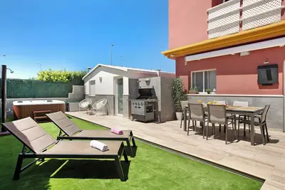 Image de Villa \"Villa Hyc Playa de las burras escapada soleada con jacuzzi