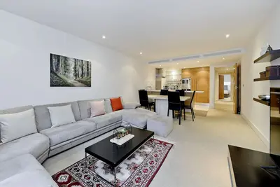 Image de Chelsea Bridge Wharf, by Veeve