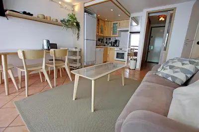 Image de À 10m des pistes de ski, 3ème étage, vue lac, balcon, télévision, casier à ski, 28m², Tignes