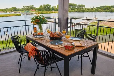 Image de Lake View Maisonette 4p