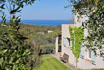 Image de Domaine Punta della Guardia, Villa vue mer dans nature protégée, plages à 1, 5 Km