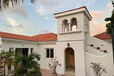 Image de Large Villa with private pool in St James Club