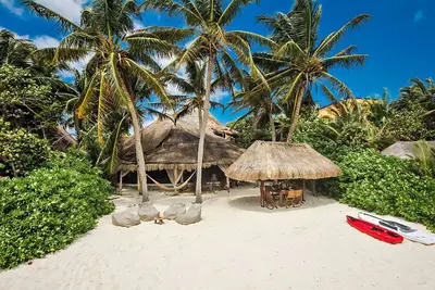 Image de Beachfront Bungalow in Soliman Bay