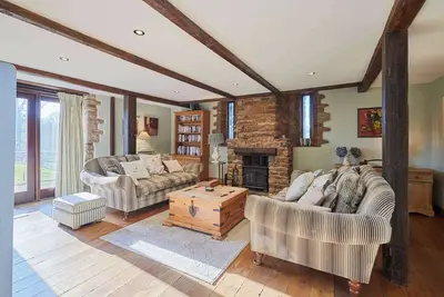 Image de Host & Stay | Tregaer Mill Barn