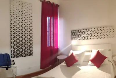 Image de Myra cottage 30sqm with garden 300m from the sea 5 minutes from the airport