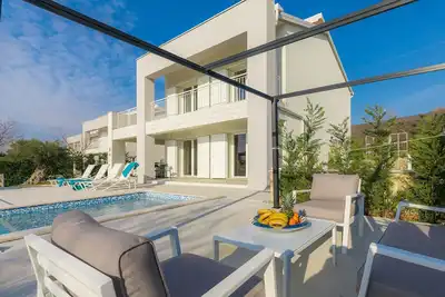 Image de Luxury villa with 3 bedrooms, private pool, gym and jacuzzi