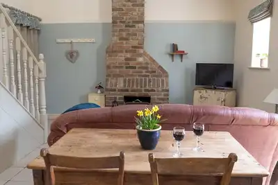 Image de Pass the Keys | Wilf's Barn, Wedmore a romantic cottage for two
