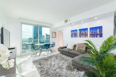 4309 the club  · Penthouse Oceanview 4bedroom freeparking @brickell
