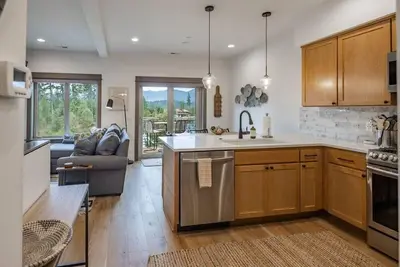 Image de Great Location Near Pool with Suncadia Pool Access