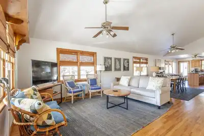 Image de New! ! 15 minutes to Wintergreen! - Rockfish Valley Cottage