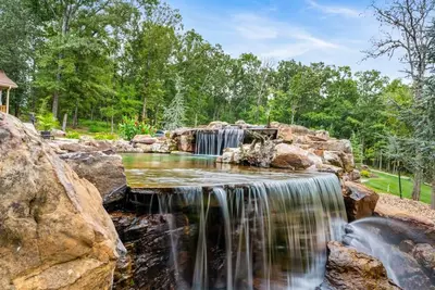 Image de Cozy Cottage - Private Hot Tub and Fire Pit