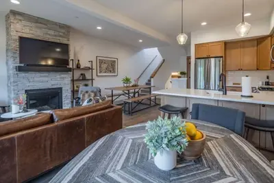 Image de Great Location Near Pool with Suncadia Pool Access