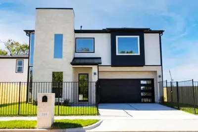 Image de Alim Pad 1: Chic brand new house near Downtown