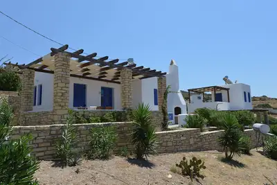 Image de Independent cottages with sea view #4