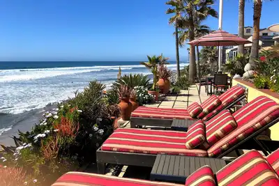 Image de Private Guest house in Luxury Villa on the beach!