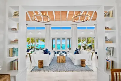 Image de Ba Roos - Exuma's Dreamiest Beach House/On the Beach w 350ft of Beachfront!