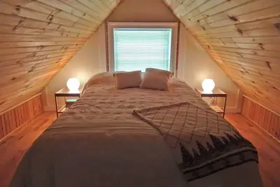 Image de 2-3 Month Vermont Small Cabin Getaway!