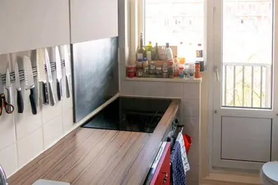 Image de Cozy apartment in a quiet and well-connected area.