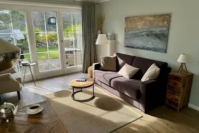 Image de Coherent. Garden. Close to the beach. - House Friesische Straße