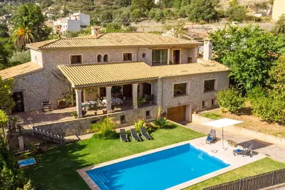 Image de Maison de vacances privée avec climatisation, Wifi, piscine privée, bain à remous, Tv, patio