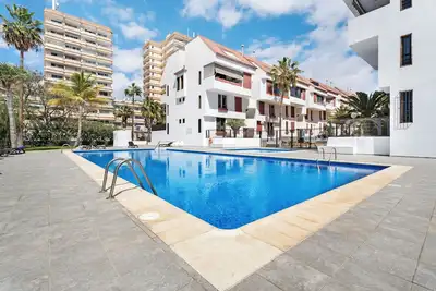 Image de Appartement de vacances \"Bonito Duplex Altamar Tfs\" près de la mer avec piscine partagée et Wi-Fi