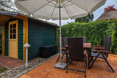 Image de Spend a rustic night in the Hol(t)z Hus.