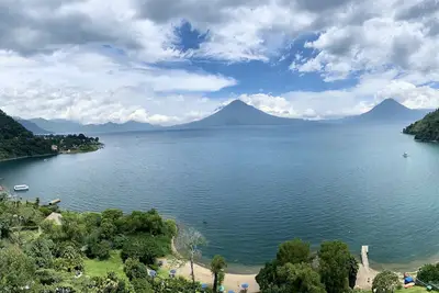 Image de A Million Dollar View in Lake Atitlán. Penthouse vacation rental.