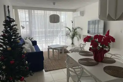 Image de Resort Style Ocean Front Condo With Beach Access