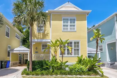 Image de Keezy Dream House + Beach, Pool & Kayaks - Anglers Reef 119