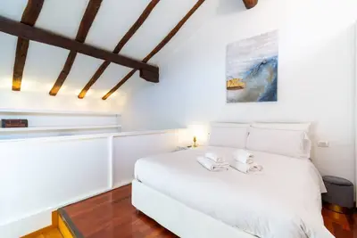 Image de Apartment on 2 floors located in the historic center