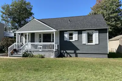 Image de Cute home near the bike path and lake