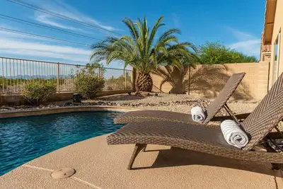 Image de Peaceful Arizona Home With Pool and Incredible Backyard Views