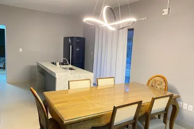 Image de Cozy and safe house on 303 South.