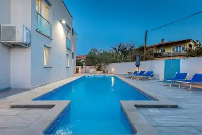 Image de Maison confortable à Umag avec WiFi