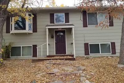 Image de Great location, home in Golden with mountain views