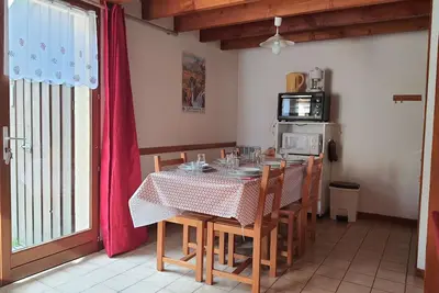 Image de Chalet cosy 4/5 personnes avec jardins, parking, proche télécabine, navette gratuite