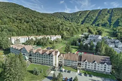 Image de Wyndham Bentley Brook-Ski In/Out, Pool, Next to Jiminy Peak - Only 25% Deposit!