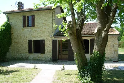 Image de Restored country house, 4 persons 2200qm meadow, 2 terraces,