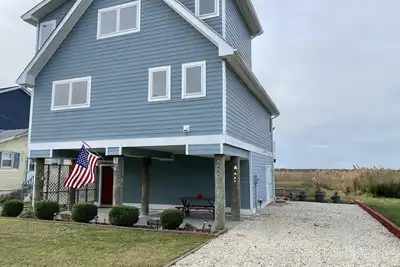 Image de Primehaven- A wonderful retreat in this unique bayside village!