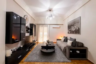 ⭐2bed renovated flat close to Ampelokipoi metro⭐