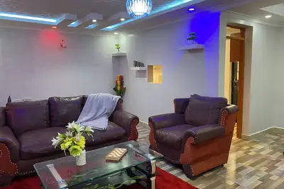 Image de Lovely 2-bedroom home with free private parking
