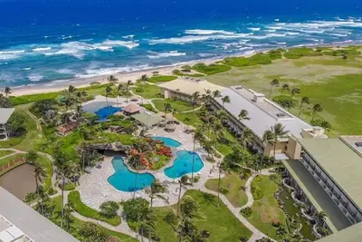 Image de Oceanfront Resort, 4 pools, 75 foot waterslide, restaurants on site