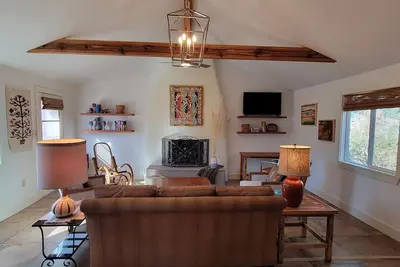 Image de Luxury Adobe Home near Marfa and McDonald Observatory